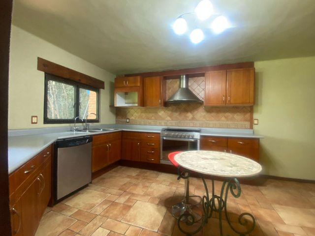 place photo 48