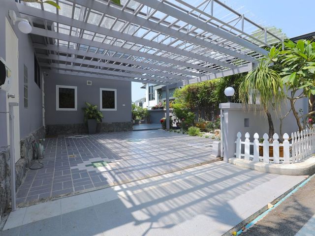 place photo 33