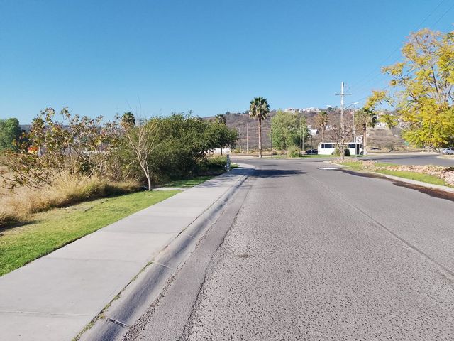 place photo 9