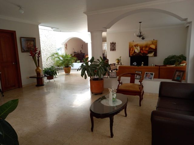 place photo 38