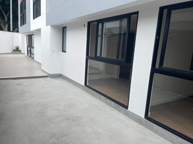 place photo 70