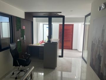 place photo 23