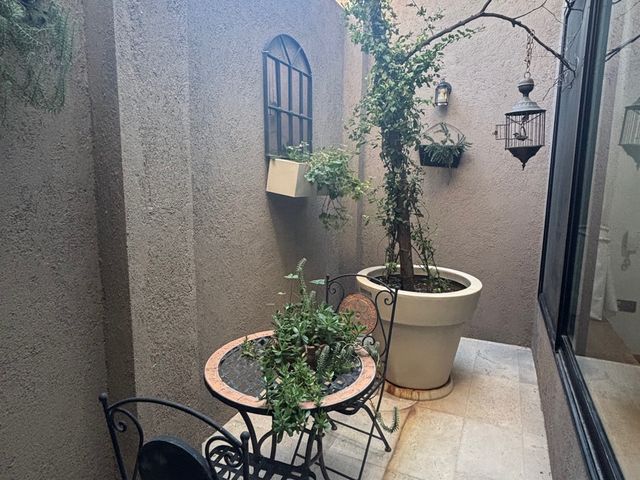 place photo 52