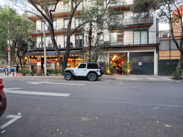place photo 17