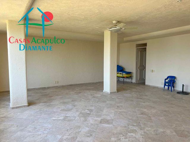 place photo 75