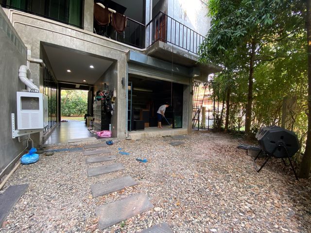 place photo 80