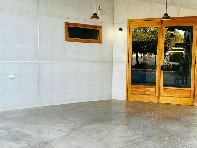 place photo 64