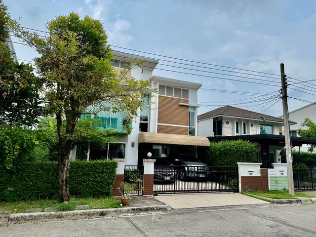 place photo 45