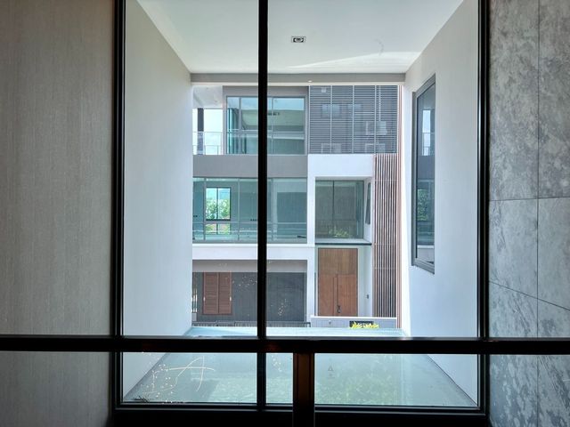 place photo 56
