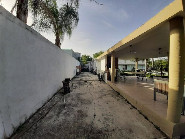 place photo 29