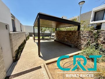 place photo 53
