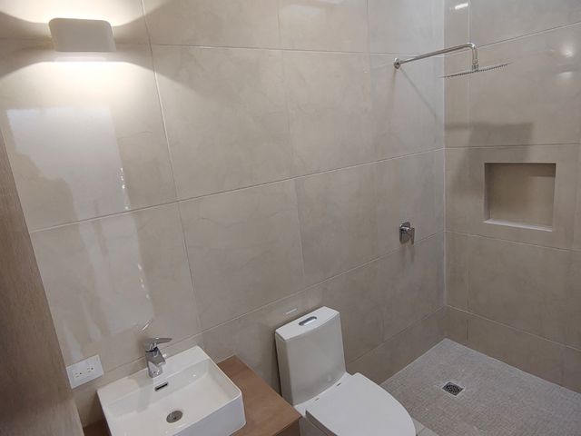 place photo 83