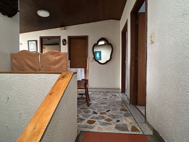 place photo 66