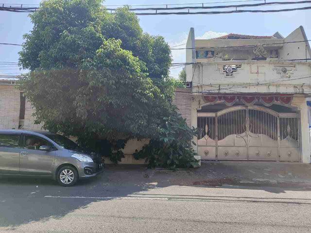 *Dijual tanah dan bangunan jalan embong wungu surabaya*