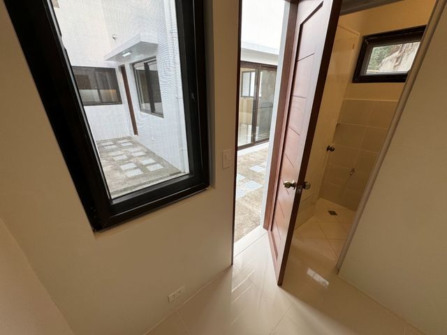 place photo 51