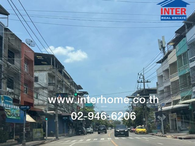 place photo 18