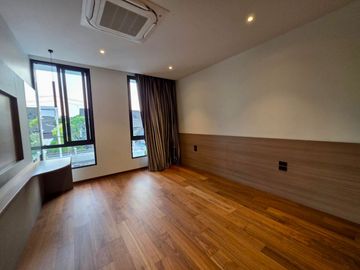 place photo 55