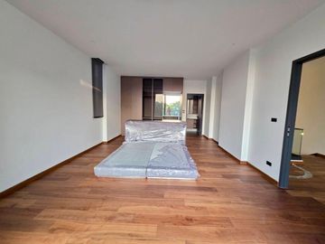 place photo 59