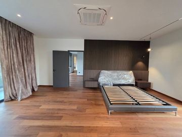 place photo 60