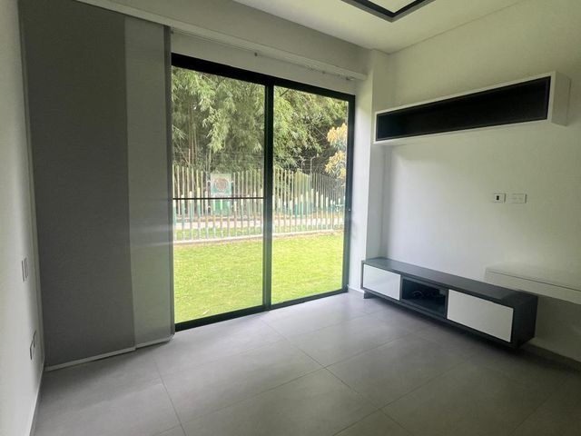 place photo 56