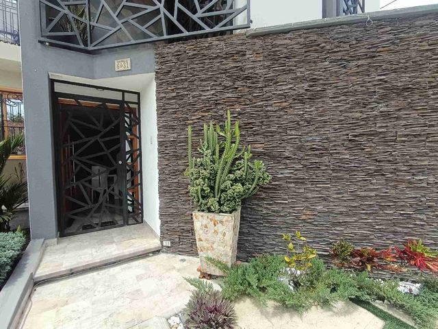 place photo 49