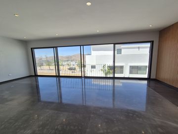 place photo 48