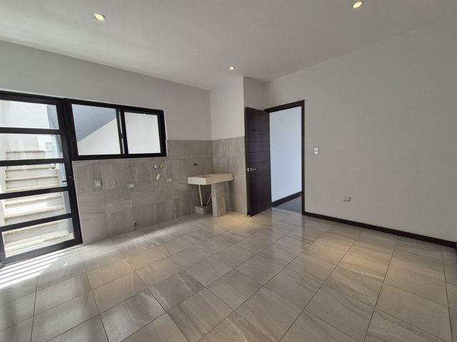 place photo 53