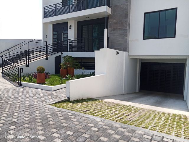 place photo 19