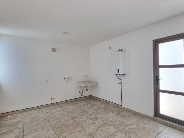place photo 54