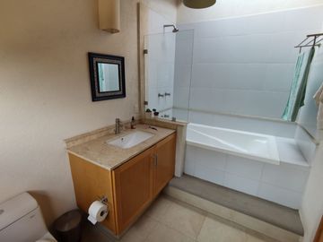 place photo 48