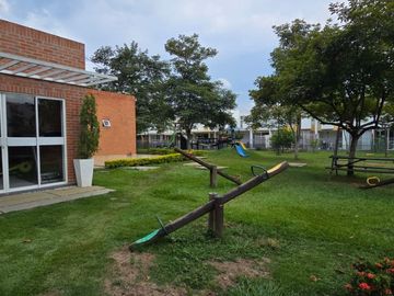 place photo 54