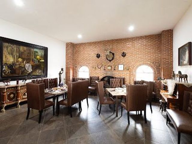 place photo 50