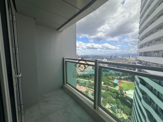 place photo 48