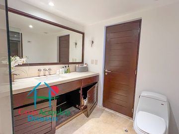 place photo 56