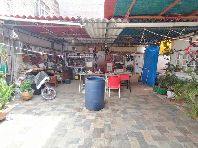 place photo 34