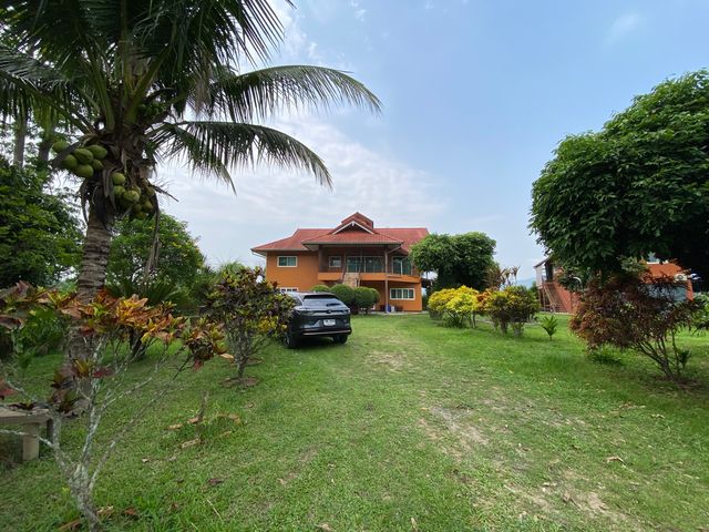 place photo 38