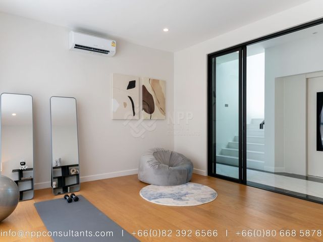 place photo 52