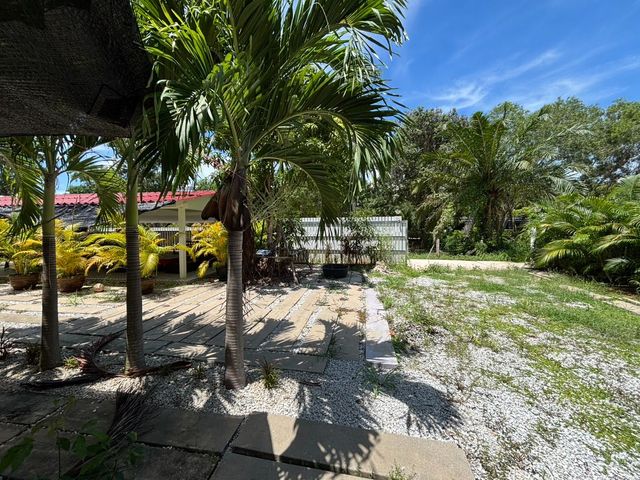 place photo 18