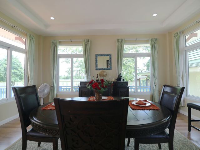 place photo 49