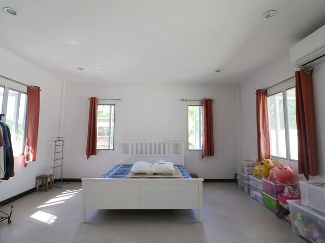 place photo 63