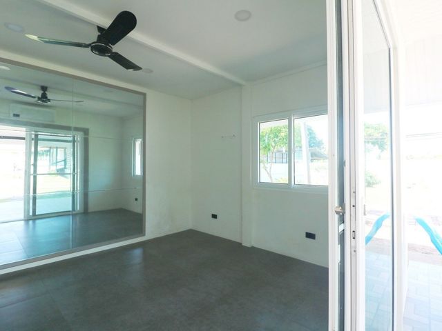 place photo 56