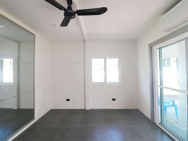place photo 57