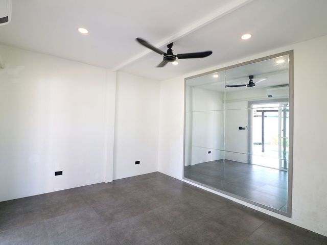 place photo 59