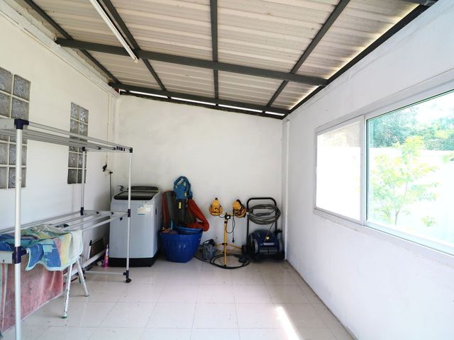 place photo 66