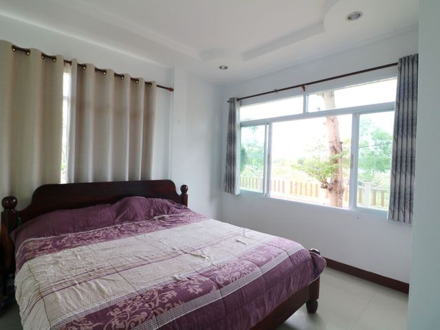 place photo 52