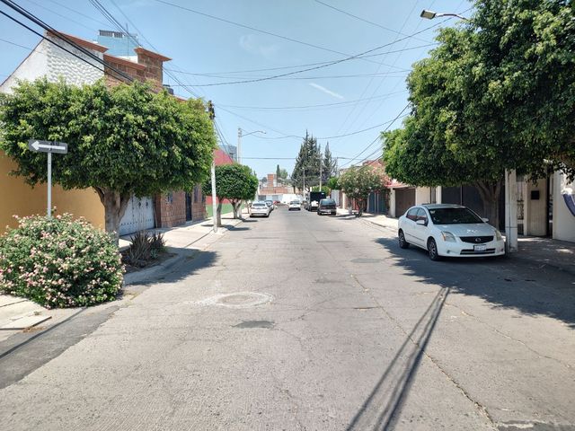 place photo 30