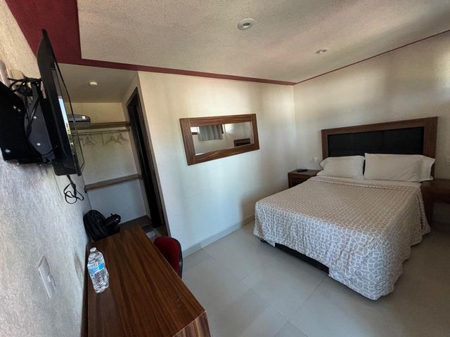 place photo 18