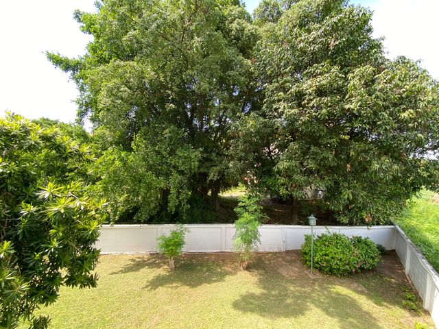 place photo 56