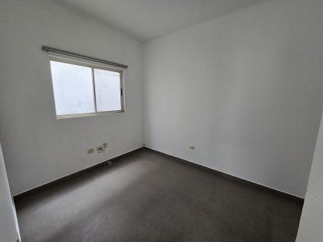 place photo 52