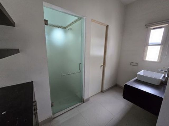 place photo 55